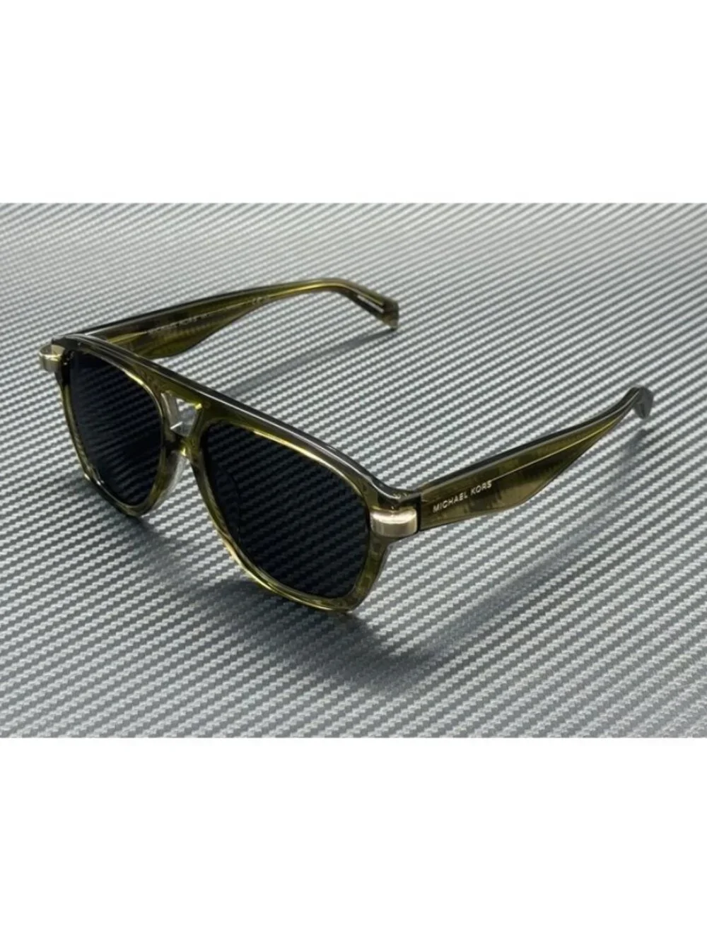 New Michael Kors Women  Olive Horn Sunglasses -15-140